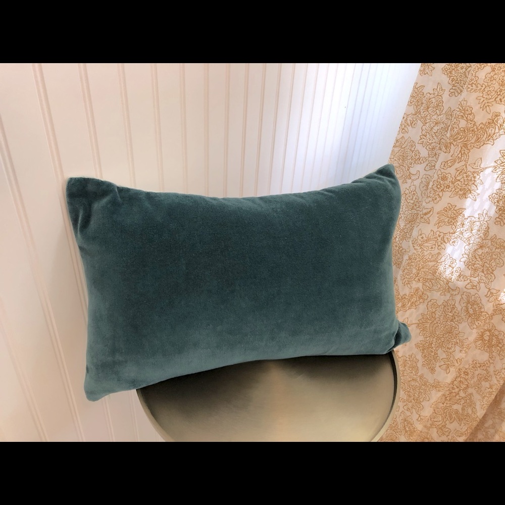 Kate spade ♠️ accent pillow